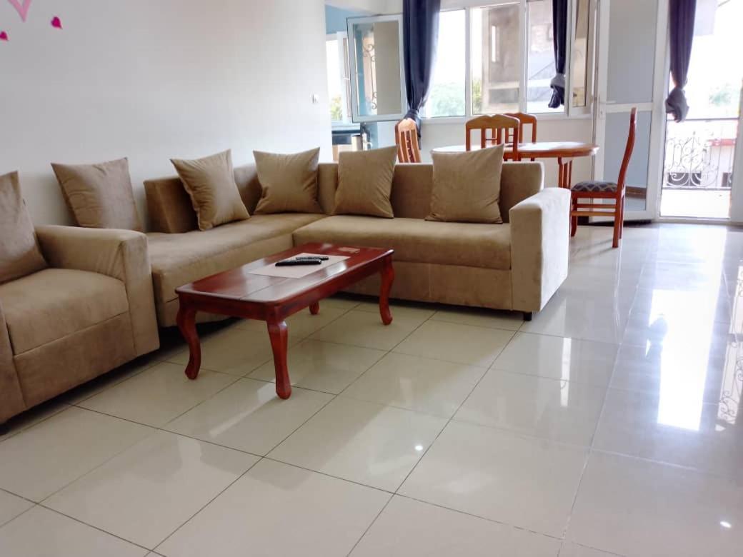 Residence Rosalie Yaoundé Kamer foto