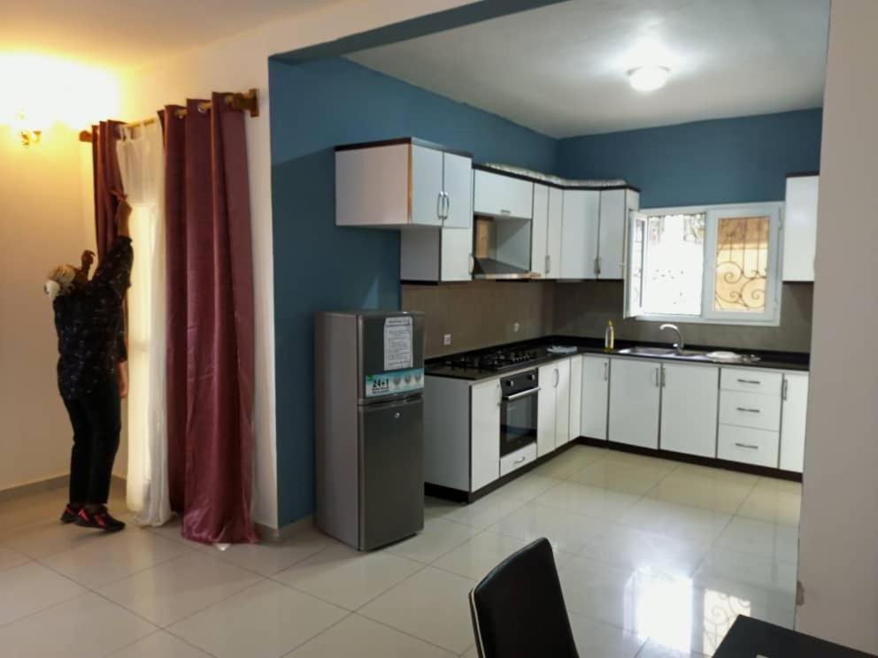 Residence Rosalie Yaoundé Kamer foto